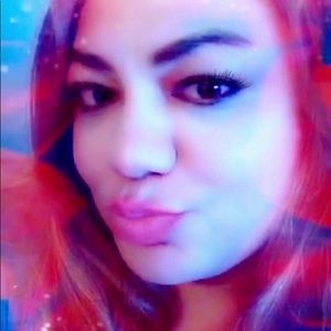 Meet your Posher, Mandy